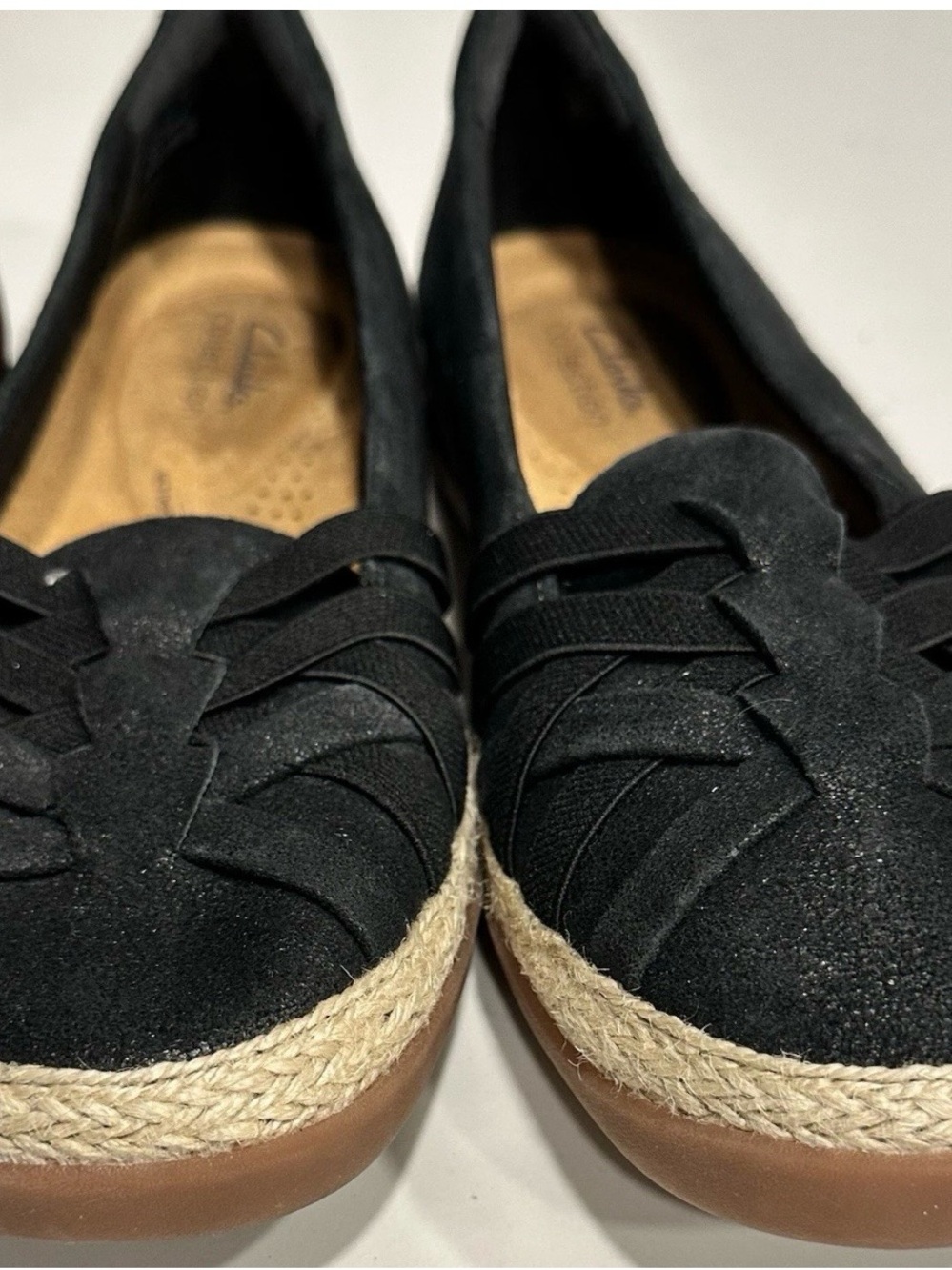 Clarks Elaina Petal Black Suede Flats Size 9
